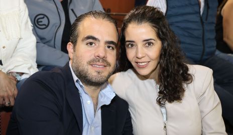  Rodrigo Portilla y Claudia Llamas.