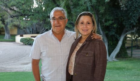  Óscar Villarreal y Lupita García.