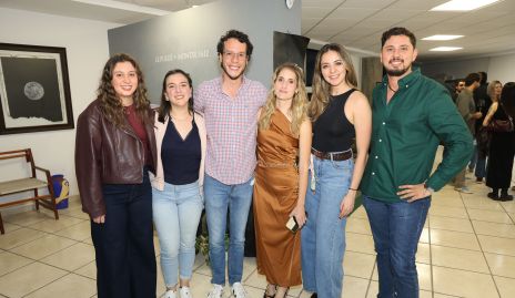  Ana Lucía Moreno, Daniela Torrescano, Enrique Saiz, Montse Saiz, Constanza Delgado y Emilio Delgado.