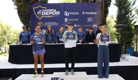  Aide Hernández, Melissa Quintanilla y Úrsula Contreras.
