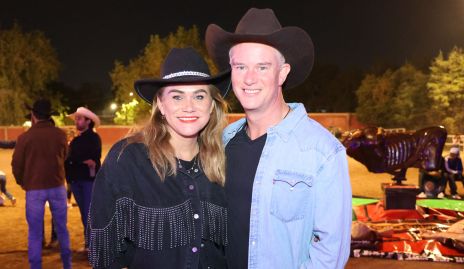  Danae Enríquez y Maximiliano de Alba.