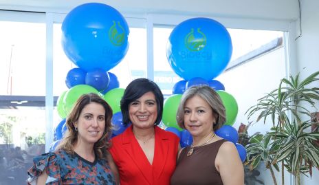  Raquel Abad, Cristy Hernández y Adriana Álvarez.