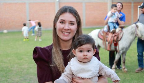  Alejandra Puente y María Emilia.