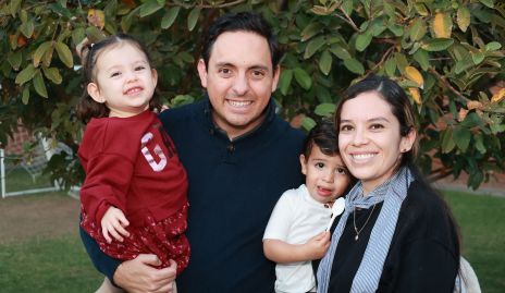  Sofía Gómez, Jorge Gómez, Patricio del Sol y Stefi Noyola.