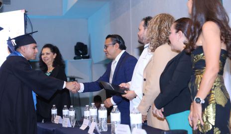  Entrega de carta de pasante.