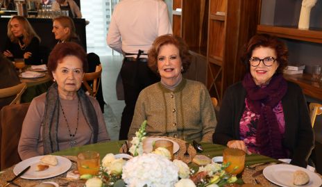  Eva Pardo, Coco Pizzuto y Tere Pizzuto.