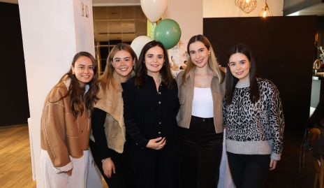  Gaby Martins con sus amigas Ana Cubillas, Isabela Motilla, Estefanía Calvillo y Valeria de la Vega.
