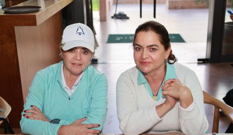  Hazel Martínez y Anilú Beltrán.