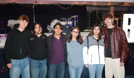  Sam Higam, Fátima Victorino, Mauricio Palau, Sofía Blanco, Ana Coller y Tomás Román.