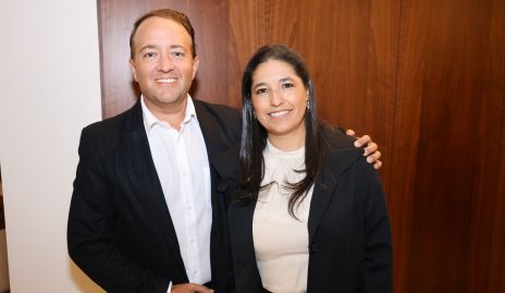  Javier Algara y Martha Morales.