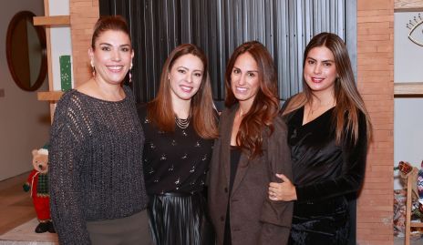  Alejandra Jiménez, Mónica Cano, Gloria Leal y Bárbara Berrones.