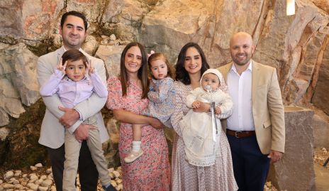  Sebastián Villasana, Alejandra Ascanio, Claudia Villasana, Santiago Villarreal, Sebastián y Emilia con Joaquín Villarreal.