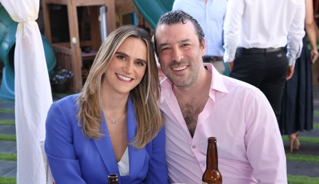  Eugenia Valle y Adrián González.