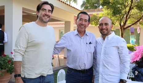  Carlos Torres, Félix y Diego Bocard.