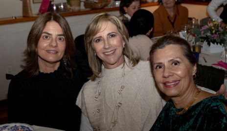  Begoña, Maru y Mercedes Bárcena.