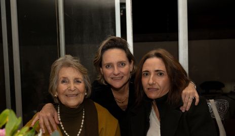  Pita Espinosa, Sofía Bárcena y María José Abaroa.