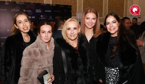  Anahí Torres, Érika Laguna, Arantza Puente, María Eva Diez y Diana Solorio.