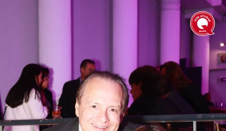  Juan Carlos Barrón y Mariana Azcargota.