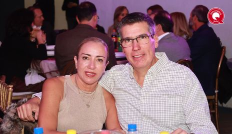 Karina Ramos y Mauricio Alcalde.