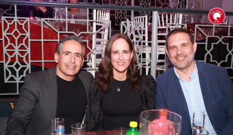  Arturo Hinojosa, Adriana Pedroza y Fernando Escandón.