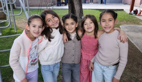  Natalia, Renata, Lorenza, Victoria y Hera .