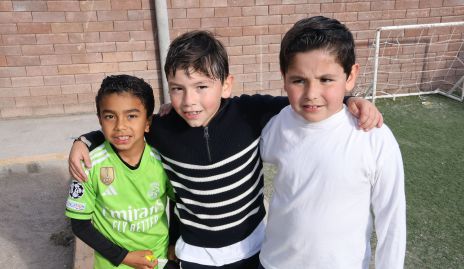  Said, Sebastián y Juan Andrés.