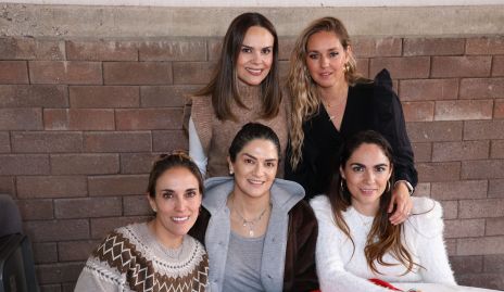  Alejandra Díaz de León, Maria Torres, Daniela Llano, Daniela Gutiérrez y Maricarmen Mejía.