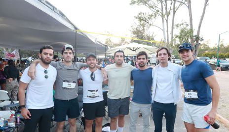  Diego Zepeda, Héctor Mahbub, Roberto, Alejandro Navarro, Andrés Quintero, Sebastián Martínez y José Madrigal.