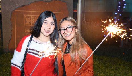  Gaby Astello y Sofía Perfecto.