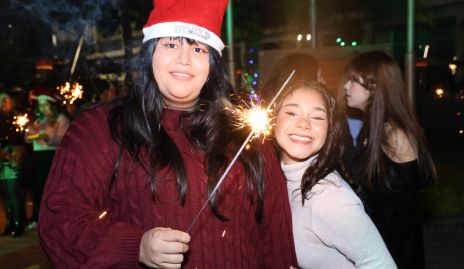  Norma Rivera y Renée Ortiz.