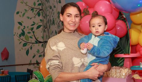  Mariana Llaguno y Joaquina Amozurrutia.