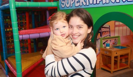  Ivanna Kury y Alejandra Gazcón.