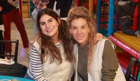  Lu Castelo y Benilde Hernández.