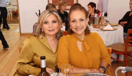  Lizeth Lara, y Jessica Reyes.