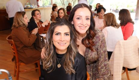  Verónica Martínez y Bárbara Sánchez.