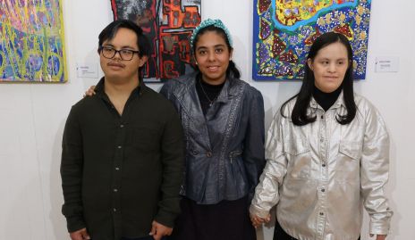  Gabriel, Azul y Victoria.