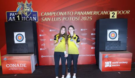  Sofía Velasco y Roberta Nava.