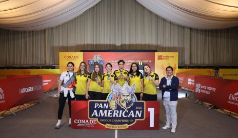  Ana Benavente, Romina Quijano, Sofía Velasco, Roberta Nava, Sebastián Lozano, Michelle Coutiño y Larissa Gimmbler.