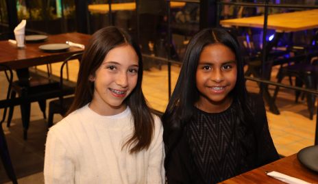 Ana Sofía y Karime.