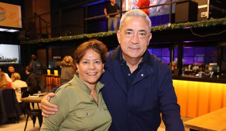  Elizabeth Arriaga y Francisco Fernández.