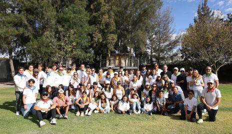  Las Copichuelas con sus familias.