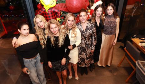  Abril Ciuffardi, Sinthya González, Monse Torres, María Torres, Alejandra Jiménez, Eunice Camacho y Mariana Llaguno.