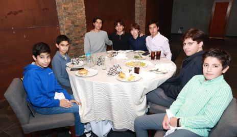  Santiago Galarza, Gonzalo Galarza, Alejandro Anaya, Gonzalo Martínez, David Galarza, Pablo Martínez, Carlos Barragán y Guillermo Barragán.