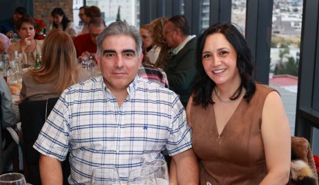  Genaro Garza y Laura Galarza.