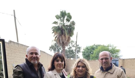  Guillermo Báez, Beatriz Canseco, Carmenchu y Roberto.