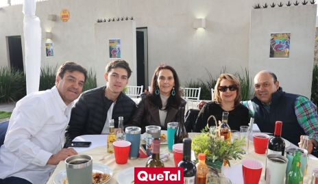  Víctor Lomelí, Víctor Lomelí, Sandra Correa, Marisol Hernández y Oscar González.