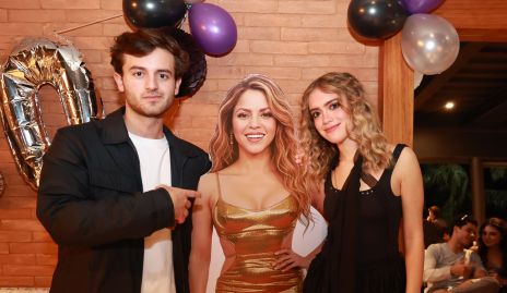  Pato Sarquis, Shakira y Sofía Medina.