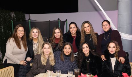  Bere García, Claudia Oliva, Carolina Castillo, Lizy Esteves, Giselle Stahl, Pupi Díaz, María Clara Aguilar, Carmen Lucía Díaz, Eli Kury y Lila Güemes.