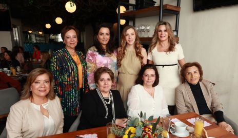  Edith Rivera, Alejandra Alcalde, Pau Martínez, Bertha Barragán, Soledad Vega, Edith Lambert, Verónica Ríos y Martha Quezada.