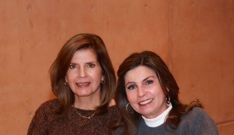  Ana Lucía Díaz y Gaby Goldaracena.